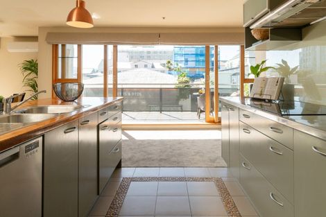 Photo of property in Elizabeth Street Chapel, 5/6 Elizabeth Street, Mount Victoria, Wellington, 6011