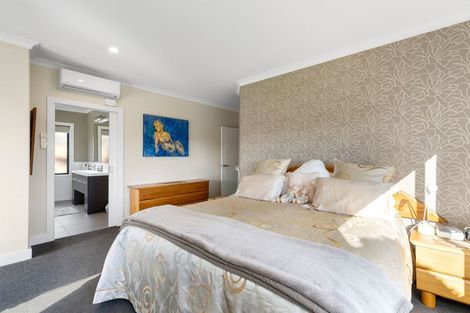 Photo of property in 6 Okarito Avenue, Levin, 5510