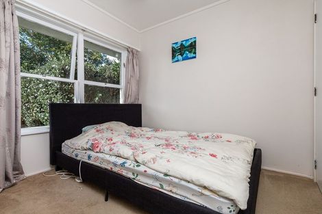 Photo of property in 2/20 Fraser Road, Narrow Neck, Auckland, 0624