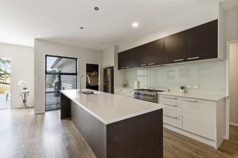 Photo of property in 6 Stile Place, Pukekohe, 2120