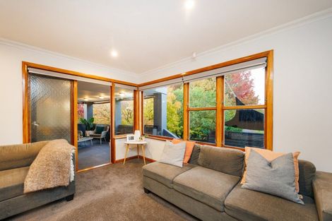 Photo of property in 46 Churchill Avenue, Hokowhitu, Palmerston North, 4410