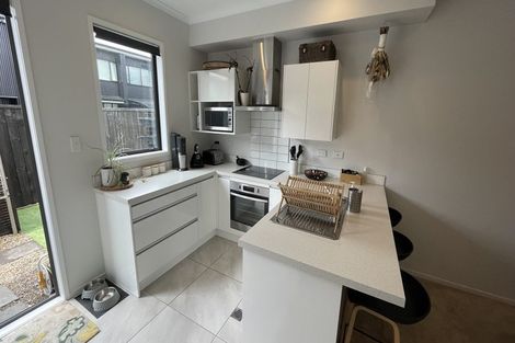 Photo of property in 15 Piko Lane, Hobsonville, Auckland, 0616