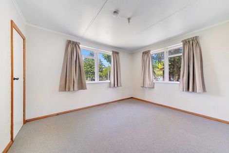 Photo of property in 32 Larsen Street, Otara, Auckland, 2025