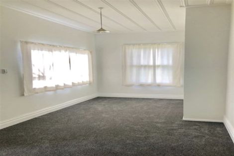 Photo of property in 51 Sturges Road, Henderson, Auckland, 0612