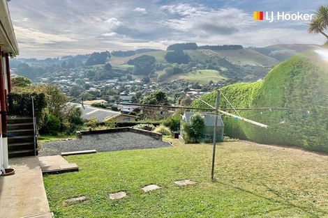 Photo of property in 1 Jane Street, Macandrew Bay, Dunedin, 9014