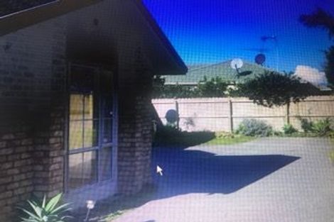 Photo of property in 6 Ballydonegan Rise, East Tamaki, Auckland, 2013