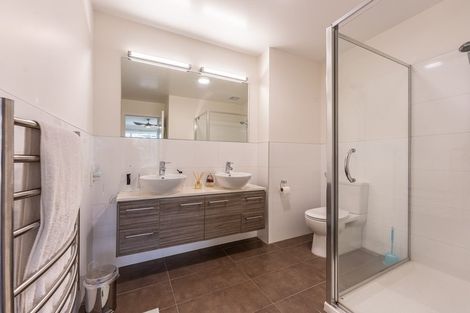 Photo of property in 19 Parkside Drive, Orewa, 0931