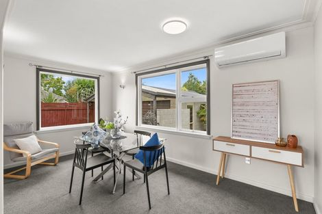 Photo of property in 43a Cullahill Street, Harewood, Christchurch, 8051