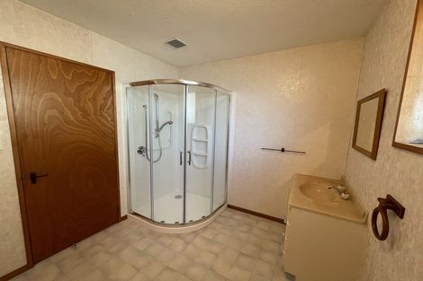 Photo of property in 2/148 Main North Road, Papanui, Christchurch, 8052