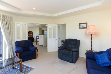 Photo of property in 10 Amner Place, Havelock North, 4130