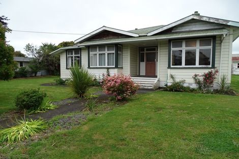 Photo of property in 2 Weraroa Road, Levin, 5510