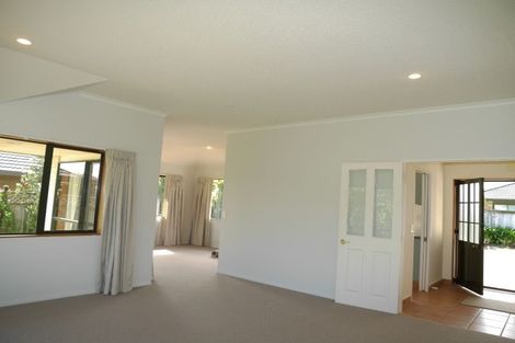 Photo of property in 77 Michael Road, Paraparaumu Beach, Paraparaumu, 5032