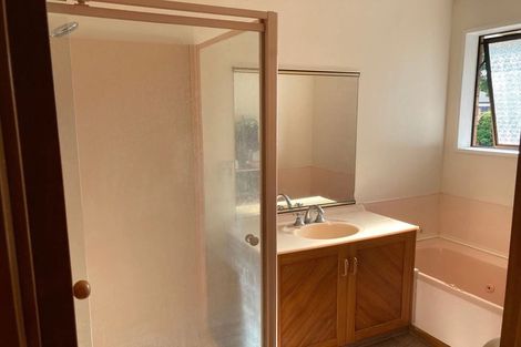 Photo of property in 59 Apsley Drive, Avonhead, Christchurch, 8042