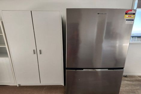 Photo of property in 1/49 Simkin Avenue, St Johns, Auckland, 1072