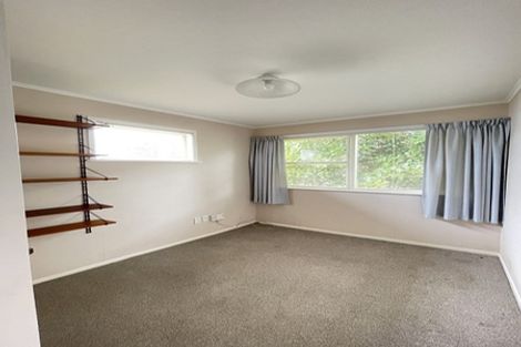 Photo of property in 11 Chequers Avenue, Glenfield, Auckland, 0629