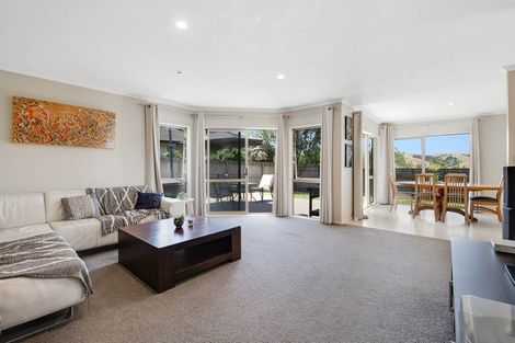 Photo of property in 31 Te Kauri Place, Helensville, 0800