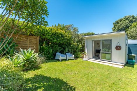 Photo of property in 2a Swordfish Avenue, Whiritoa, Whangamata, 3691