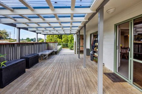 Photo of property in 116 Clifford Road, Eltham, 4322