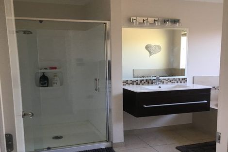 Photo of property in 8 Moa Street, Pegasus, 7612