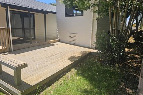 Photo of property in 53 Ranui Avenue, Ranui, Auckland, 0612