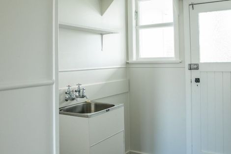 Photo of property in 91 Eversleigh Road, Belmont, Auckland, 0622