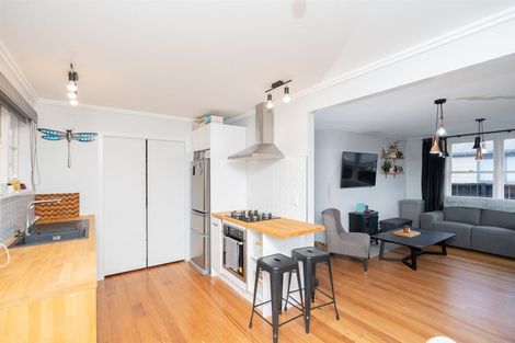 Photo of property in 11 Willis Street, Bader, Hamilton, 3206