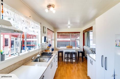 Photo of property in 65 York Avenue, Tamatea, Napier, 4112