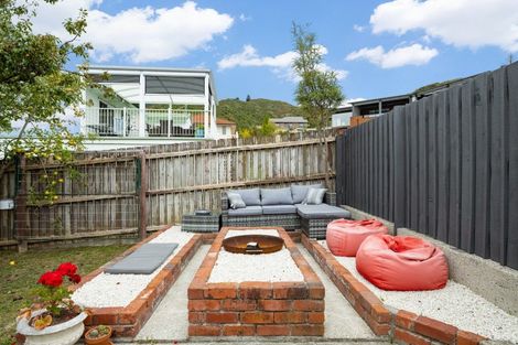 Photo of property in 68 Moana View Road, Waikawa, Picton, 7220