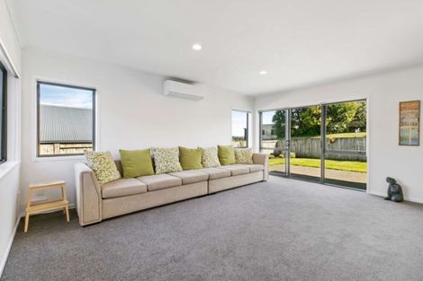 Photo of property in 53 Discovery Avenue, Welcome Bay, Tauranga, 3112