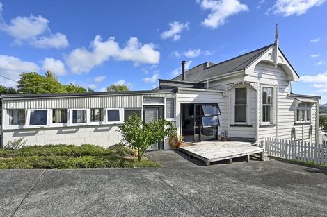 Photo of property in 1a Captain Street, Helensville, 0800