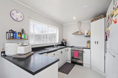 Photo of property in 12a Warriston Avenue, Waiuku, 2123