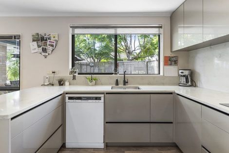 Photo of property in 61 Motutapu Avenue, Manly, Whangaparaoa, 0930