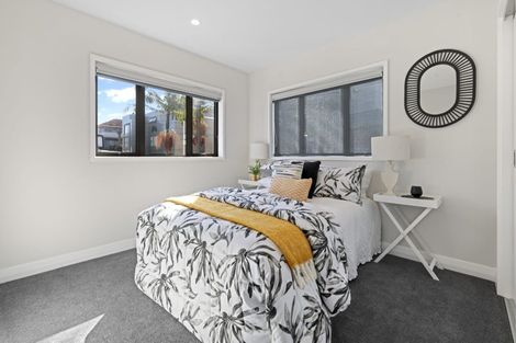 Photo of property in 20a Waterloo Street, Howick, Auckland, 2014