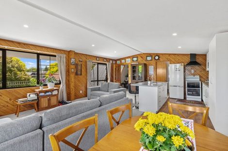 Photo of property in 27 Vogel Street, Shannon, 4821