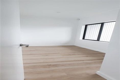 Photo of property in 9 Hudson Bay Road, Hobsonville, Auckland, 0616