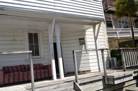 Photo of property in 37 Raroa Road, Kelburn, Wellington, 6012