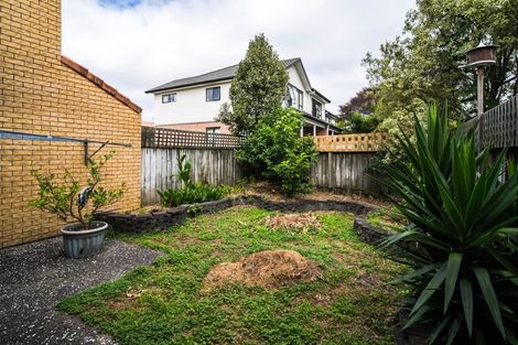 Photo of property in 3/17 Charlenne Close, Ranui, Auckland, 0612