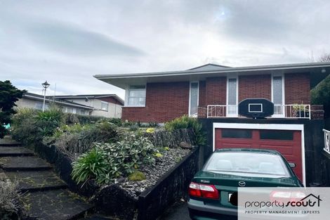 Photo of property in 9 Montana Place, Merrilands, New Plymouth, 4312