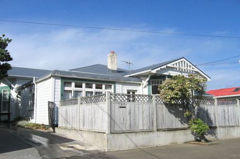 Photo of property in 97 Freyberg Street, Lyall Bay, Wellington, 6022