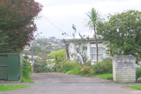 Photo of property in 2/111 Kowhai Road, Mairangi Bay, Auckland, 0630