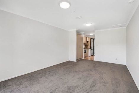 Photo of property in 2b/25 Weranui Road, Waiwera, Orewa, 0994