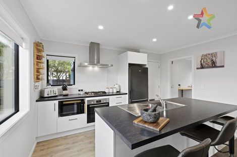 Photo of property in 428a Stokes Valley Road, Stokes Valley, Lower Hutt, 5019