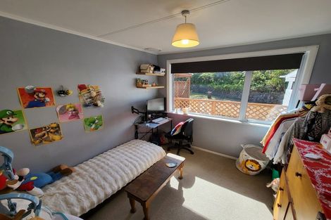 Photo of property in 169 Conclusion Street, Ascot Park, Porirua, 5024