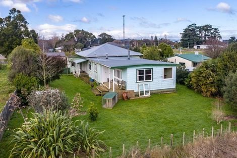 Photo of property in 1 Grey Street, Woodville, 4920