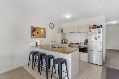 Photo of property in 3/124 Stancombe Road, Flat Bush, Auckland, 2016
