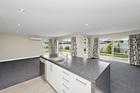 Photo of property in 17 Josephine Crescent, Aidanfield, Christchurch, 8025