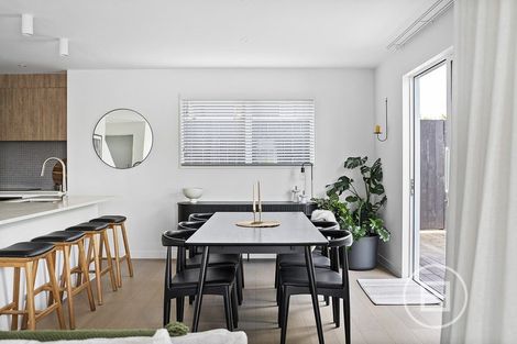 Photo of property in 1a Maranui Avenue, Point Chevalier, Auckland, 1022