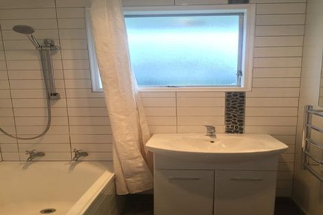 Photo of property in 2/226 Wainoni Road, Avondale, Christchurch, 8061