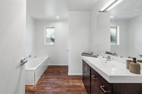 Photo of property in 5 Jozecom Place, Rolleston, 7614