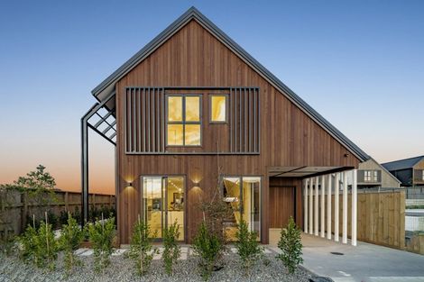 Photo of property in 1 Dorset Down Drive, Karaka, 2580